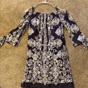 Vince Camuto Off the shoulder long sleeve dress
